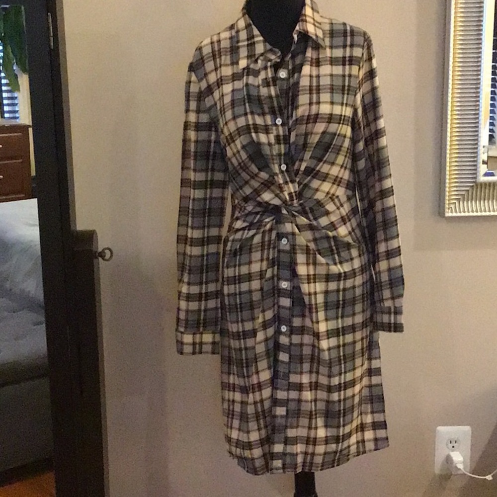 SHEIN dress plaid twist knot button dress Small